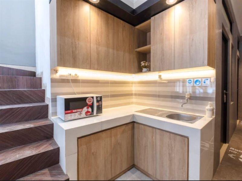Oyo Life 3246 Walnut Inn G-10 Telukjambe Екстер'єр фото